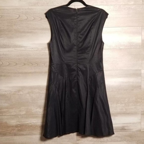 Rebecca Taylor Satin Finish Sleeveless V-Neck Fit & Flare Dress Black Size 10 - Picture 2 of 5